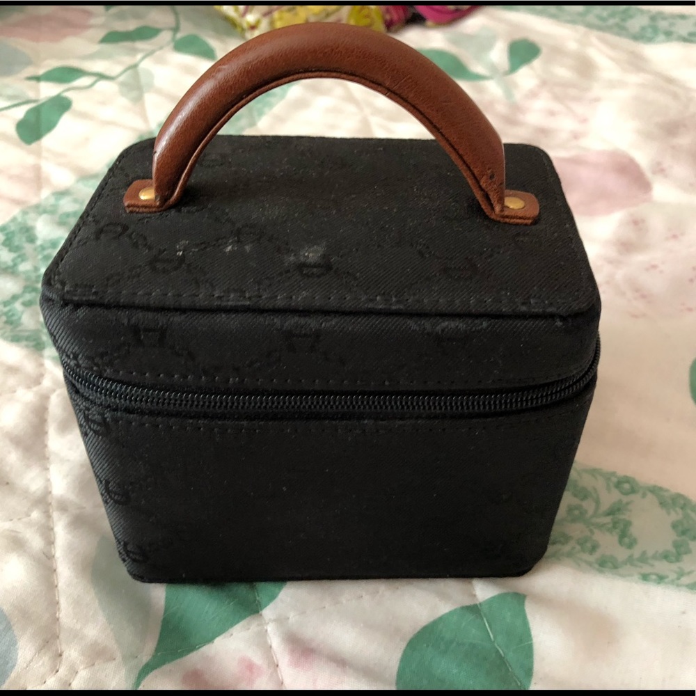 Travel/Storage box